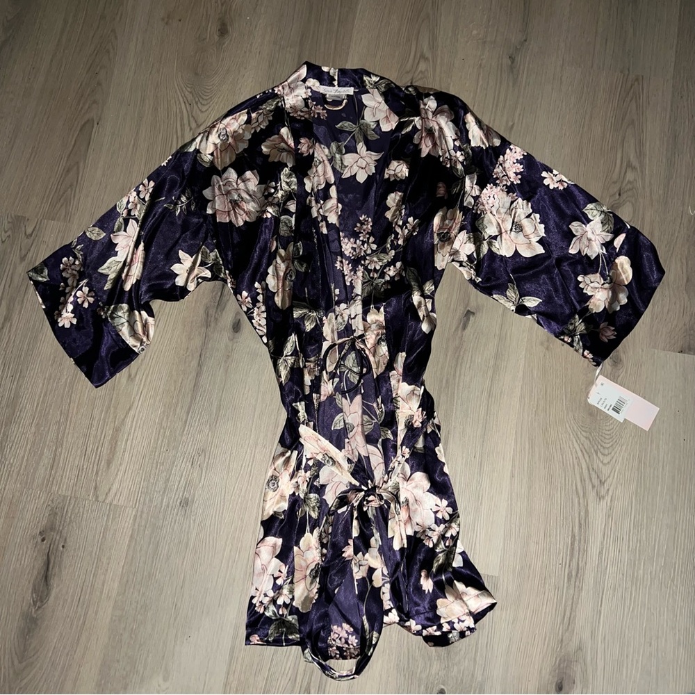 Linea Donatella Floral Robe Navy Pink Size L/XL NWT Lounge Sleepwear